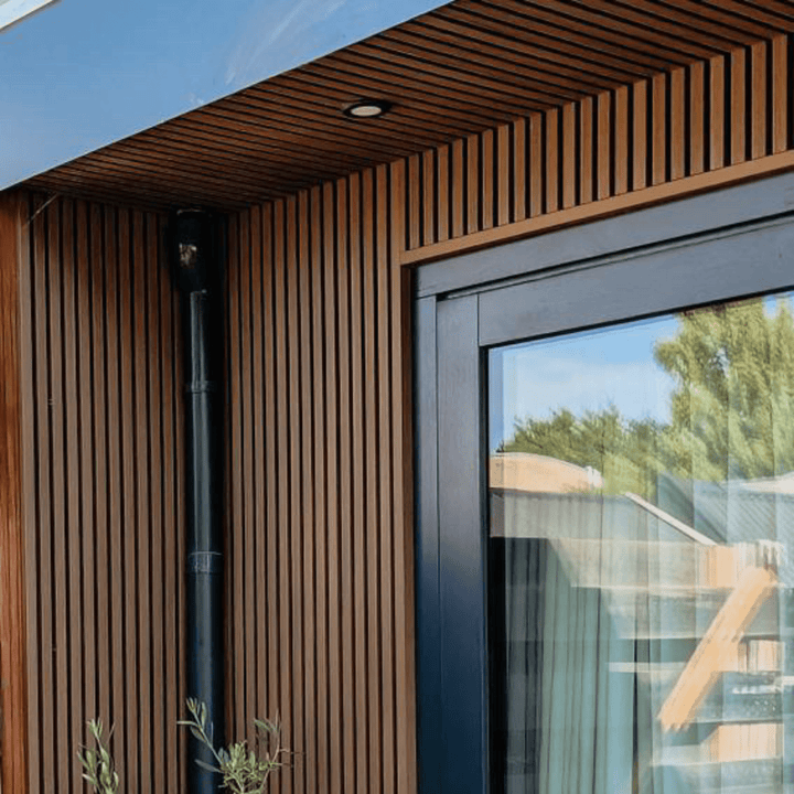 Premium Rabatdeel Rhombus Teak - composiet
